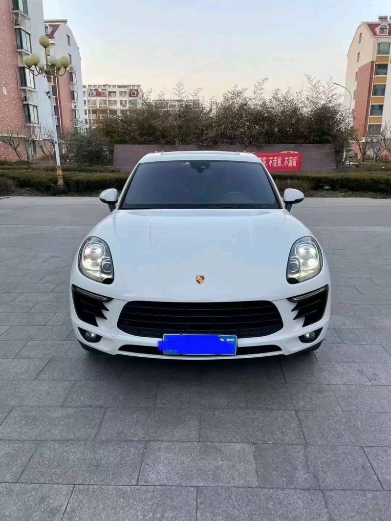 東營16年保時捷Macan1