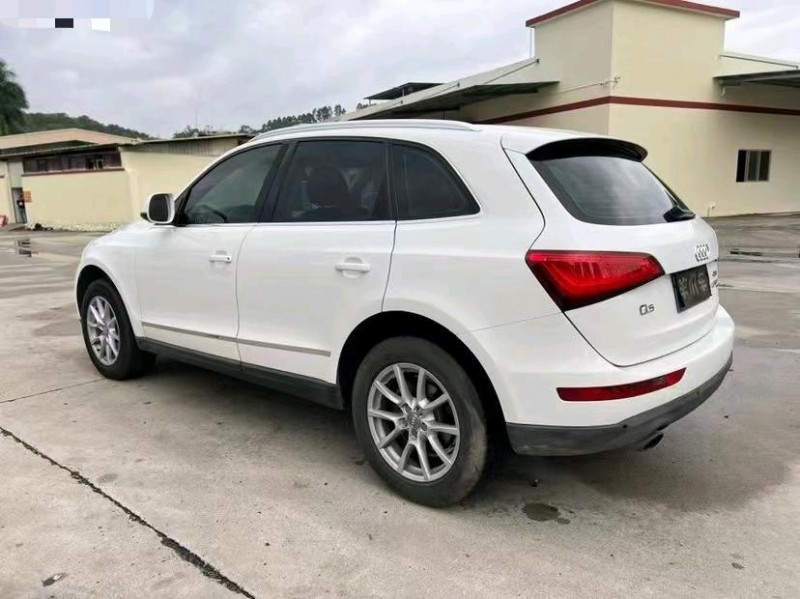 东莞14年奥迪Q58