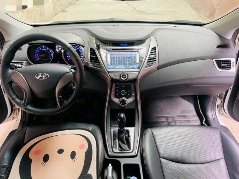 东莞18年现代朗动4