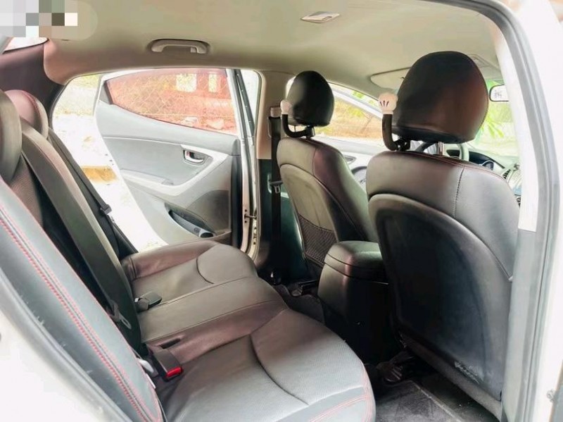 东莞18年现代朗动6