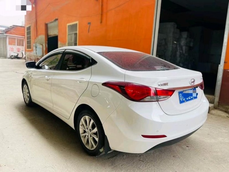 东莞18年现代朗动7