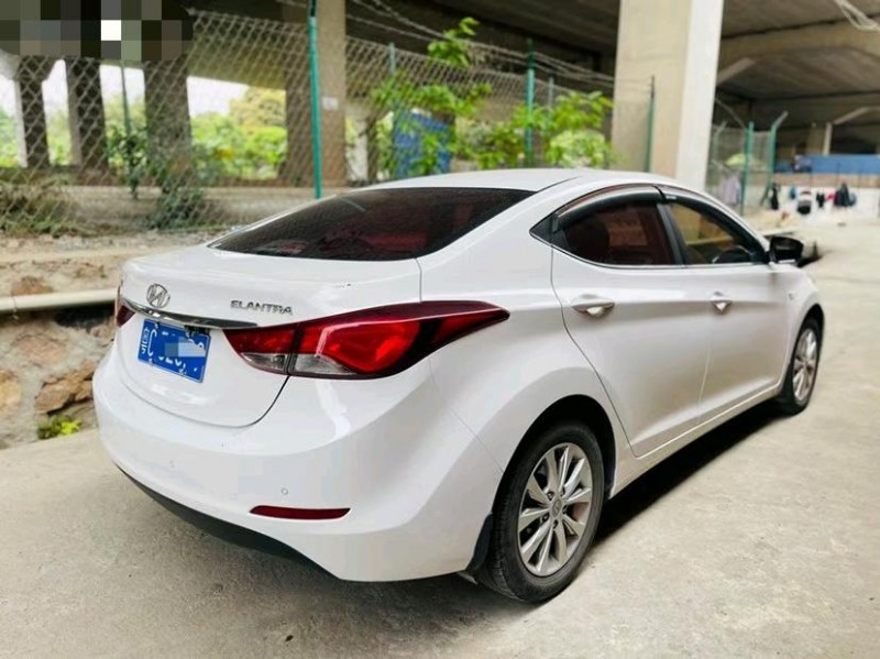 东莞18年现代朗动8