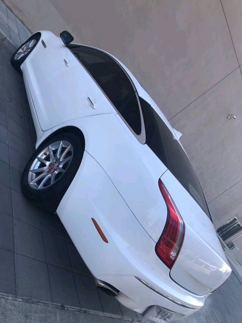 營口14年捷豹XJ7