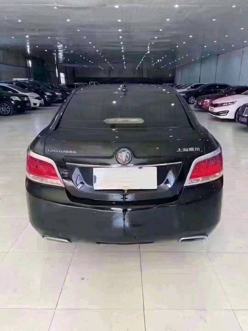 北京11年别克君越3