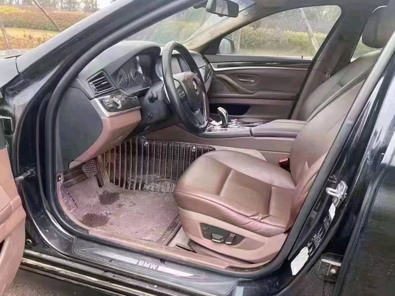 北京11年宝马5系7