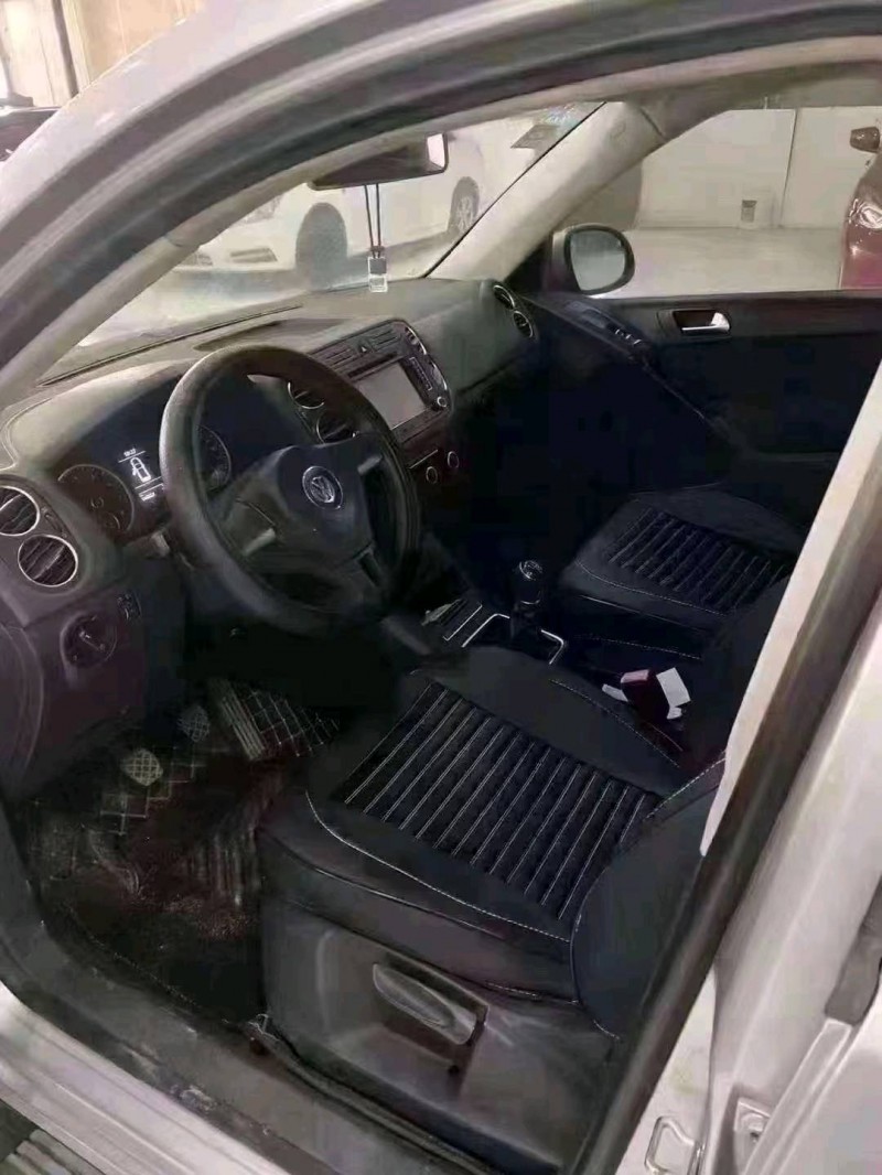 北京12年大众途观9