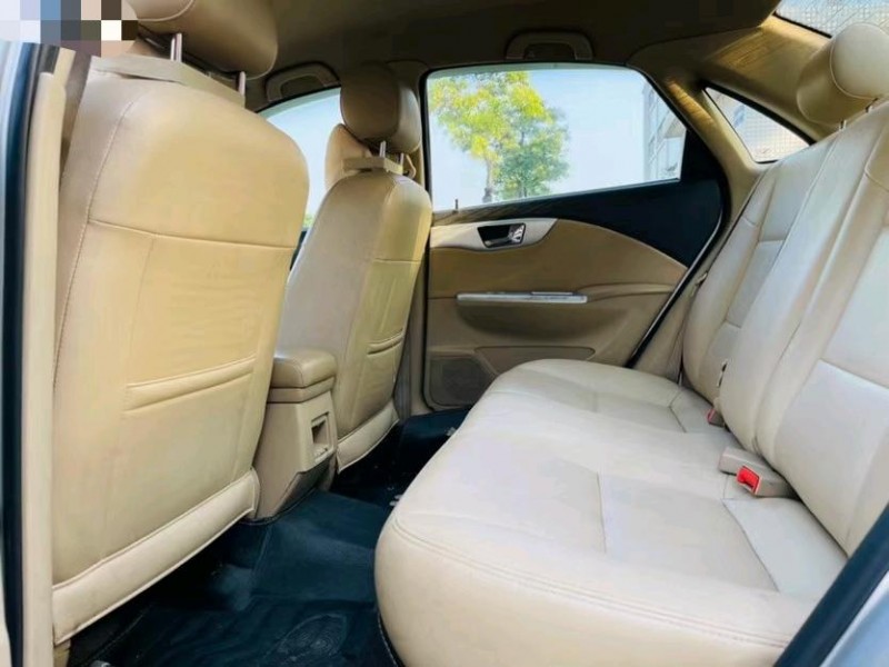 东莞13年别克凯越6