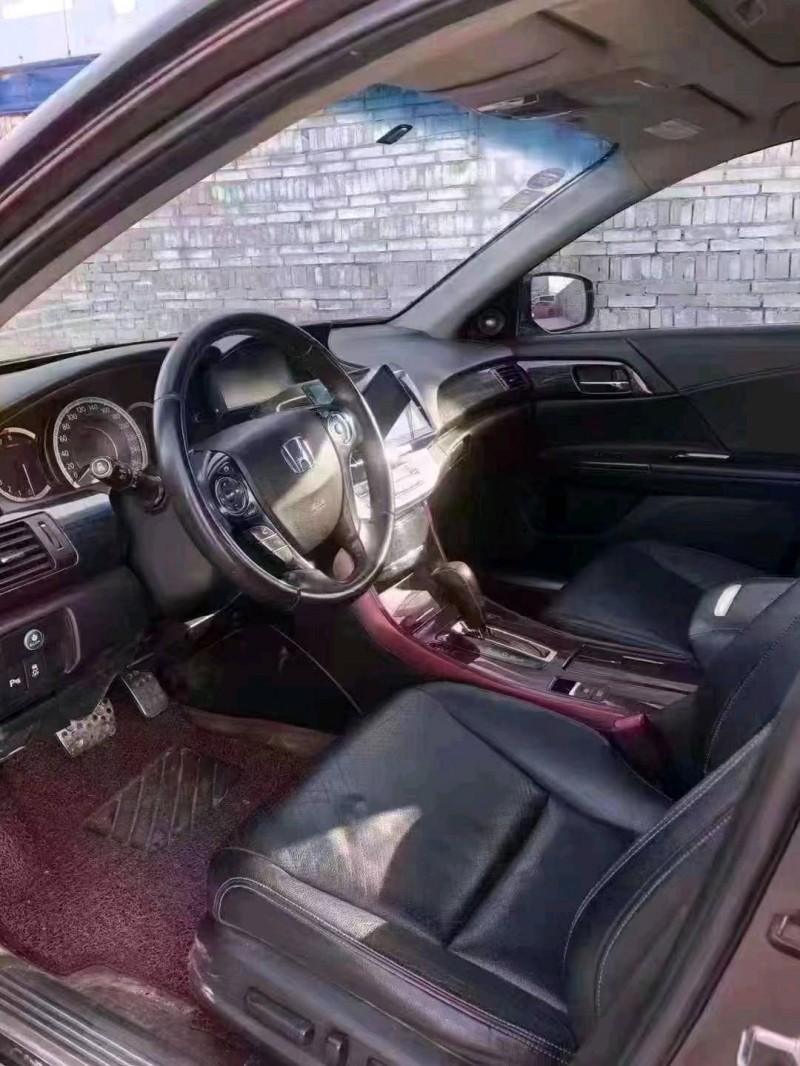 北京14年本田雅阁1