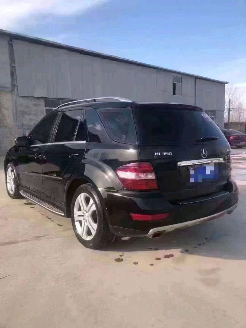 北京10年奔驰ML9