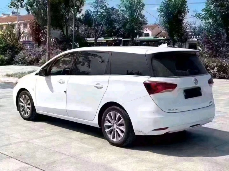 北京21年别克GL64