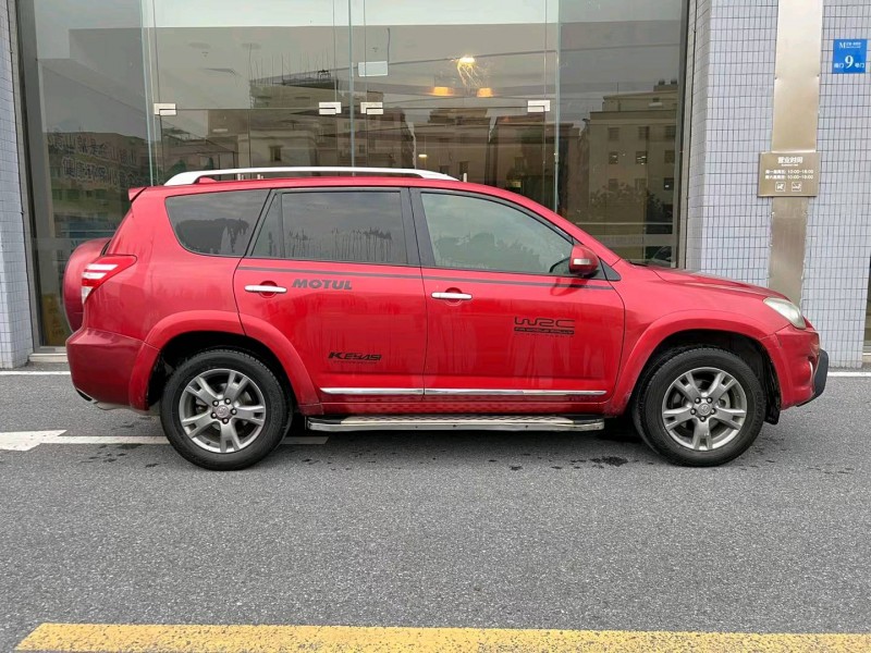 廣州13年豐田RAV44
