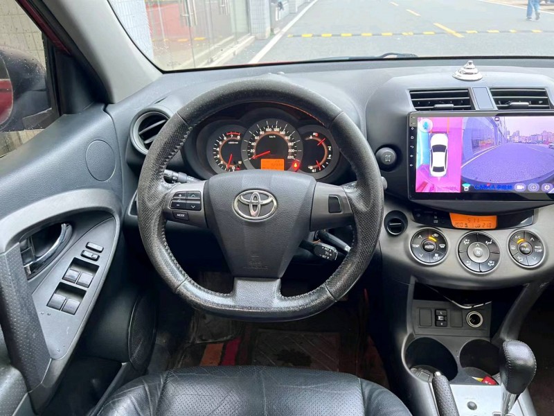 廣州13年豐田RAV46