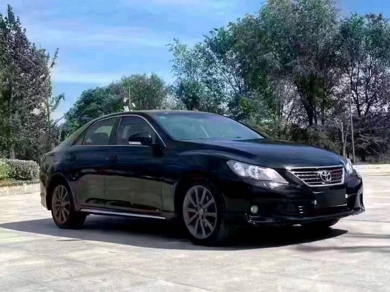 北京13年丰田锐志5