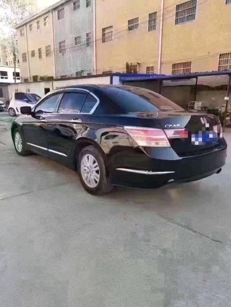 北京13年本田雅阁5