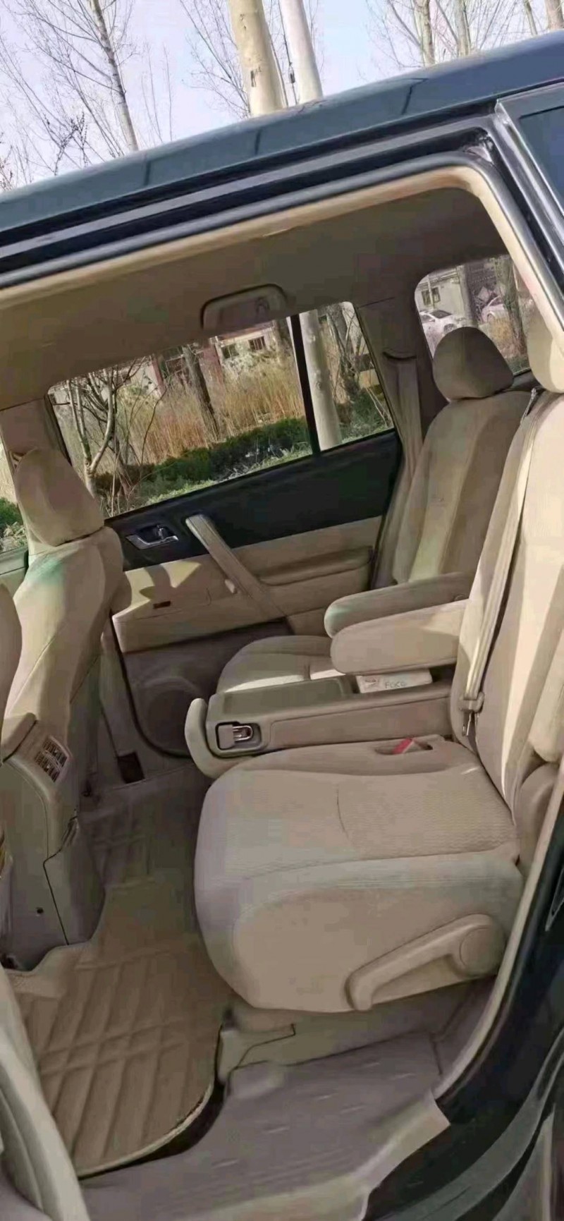 北京13年丰田汉兰达8