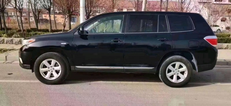 北京13年丰田汉兰达9