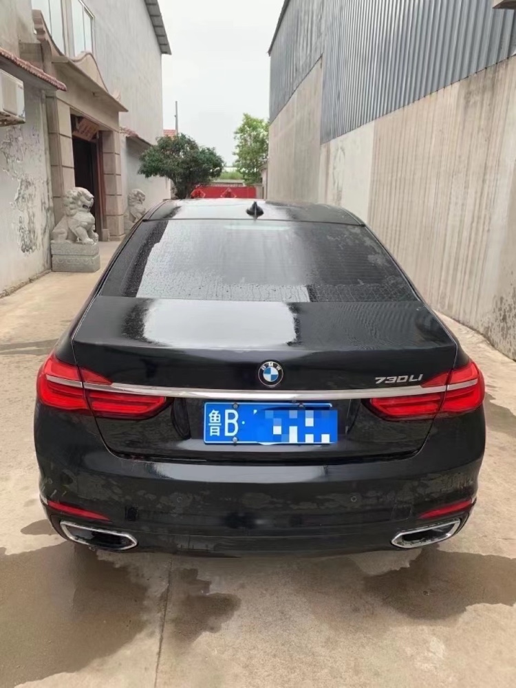 青岛17年宝马7系2