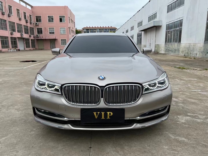 徐州17年宝马7系1