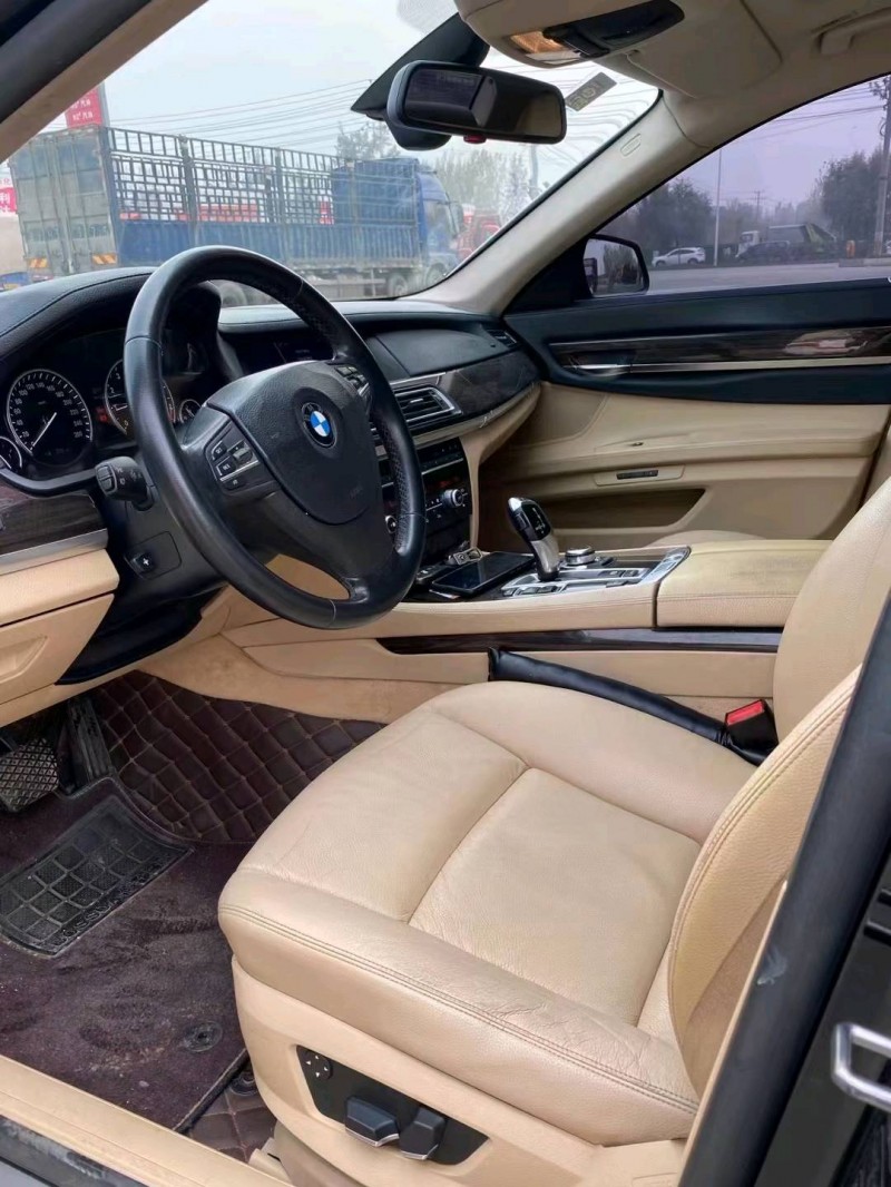 邯郸10年宝马7系5