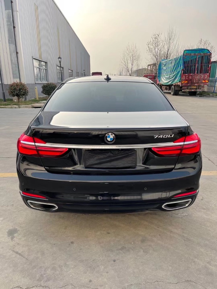 徐州16年宝马7系3