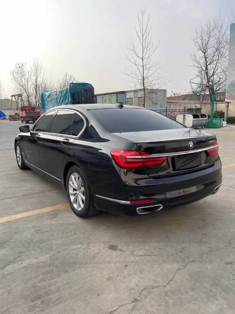 徐州16年宝马7系8