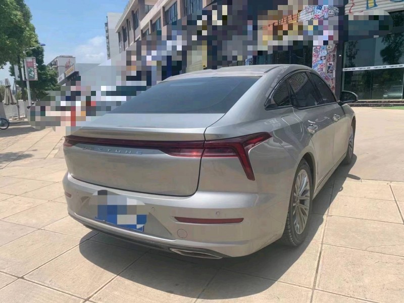 昆明21年奔騰B705