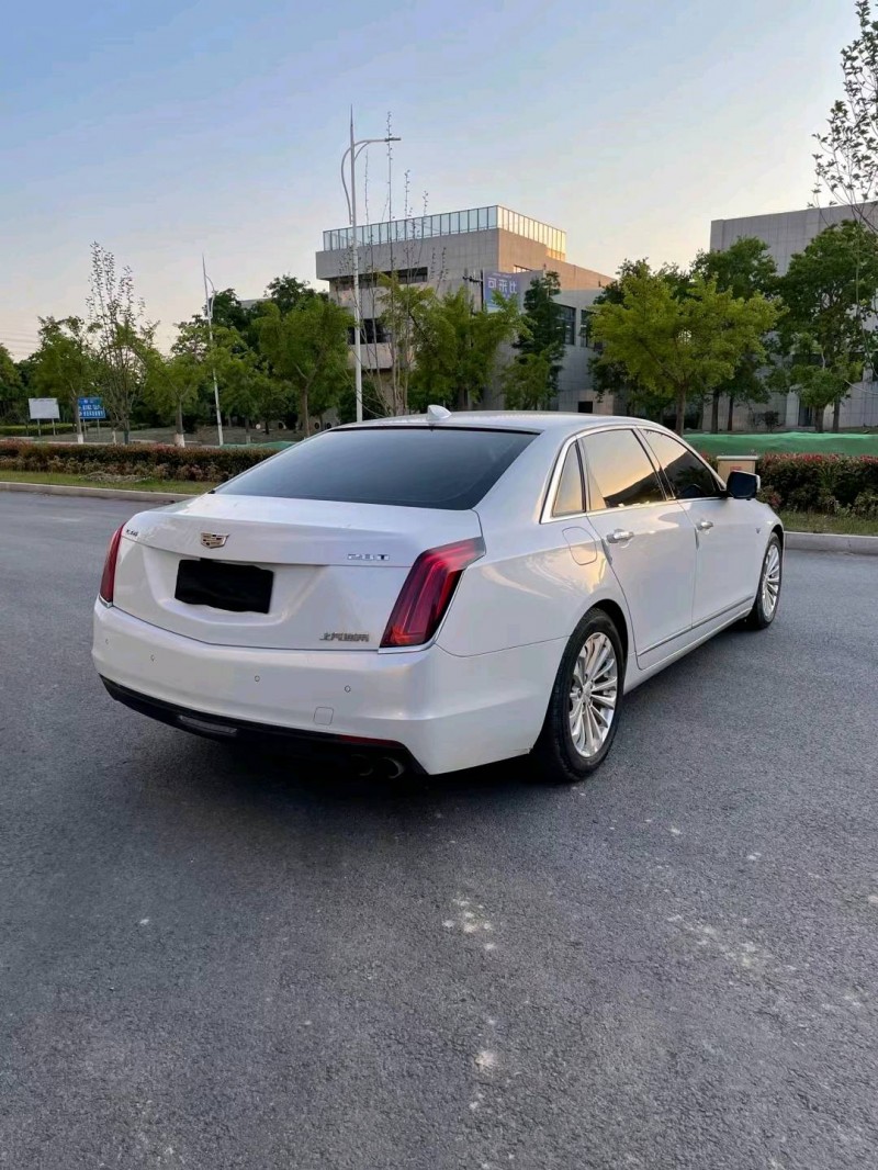 鹽城19年凱迪拉克CT62