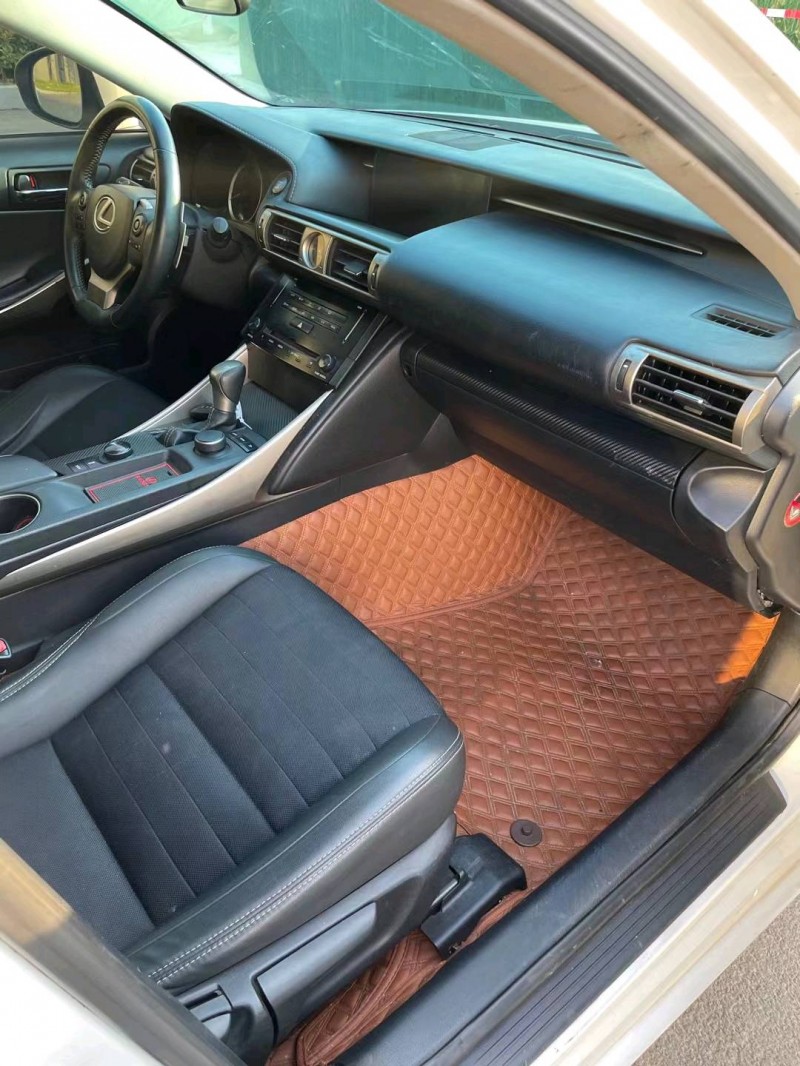 徐州14年雷克萨斯IS6