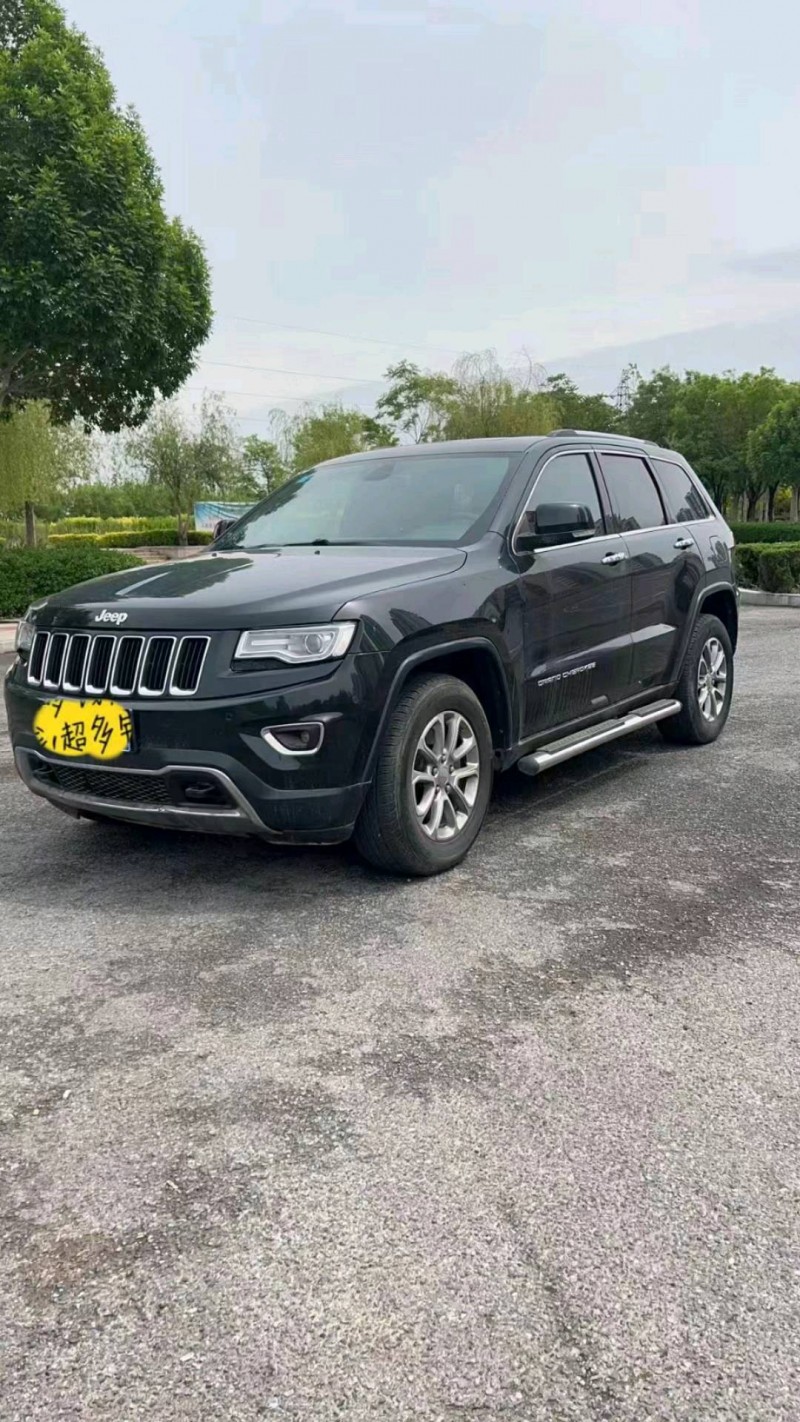 天津15年Jeep大切諾基6