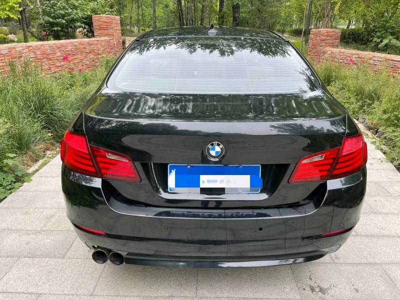 北京11年宝马5系8