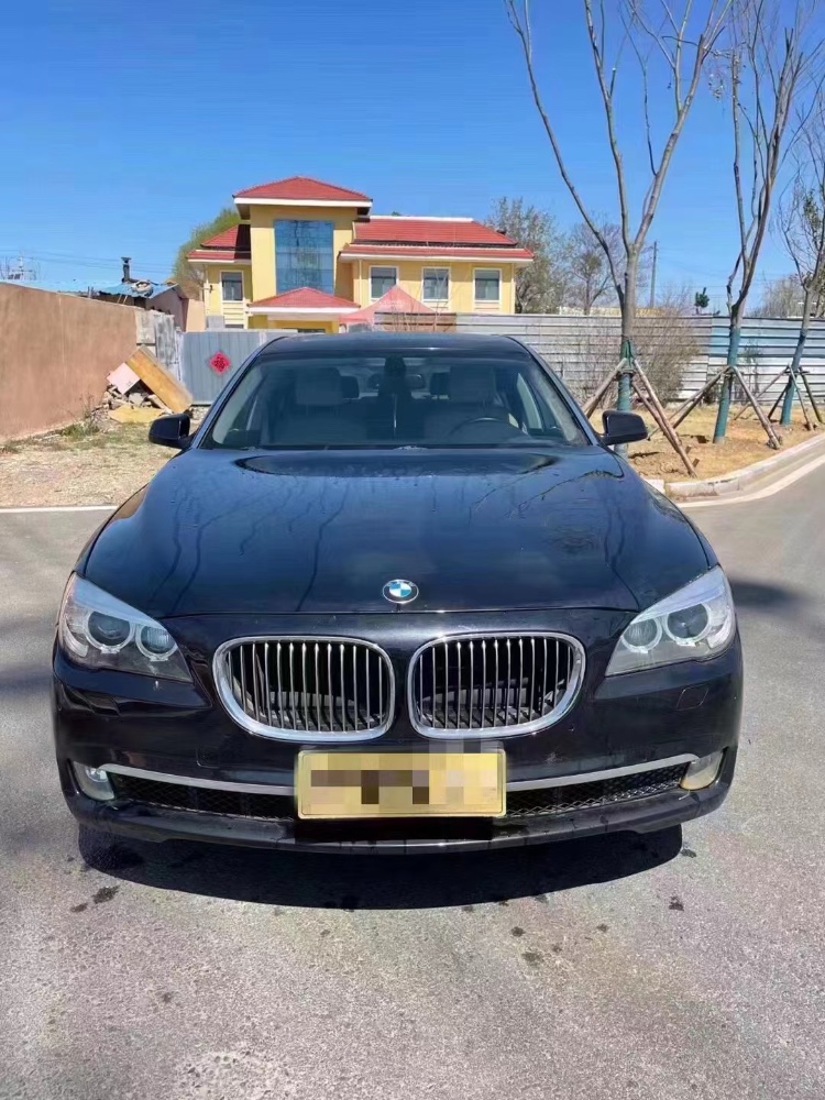 青岛11年宝马7系1