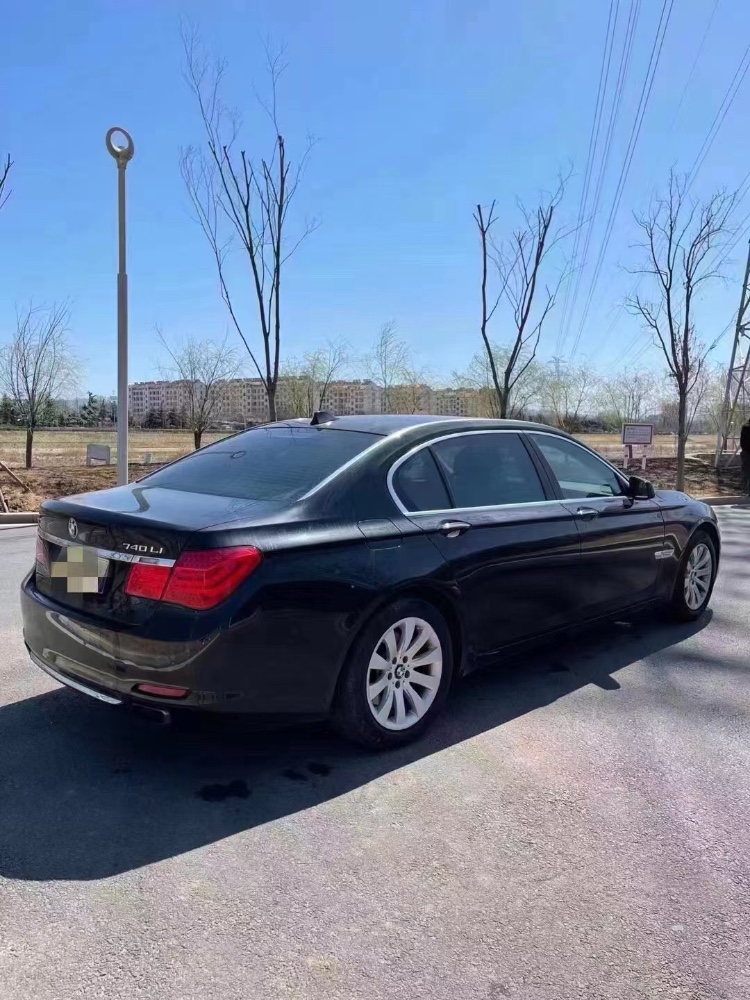 青岛11年宝马7系6