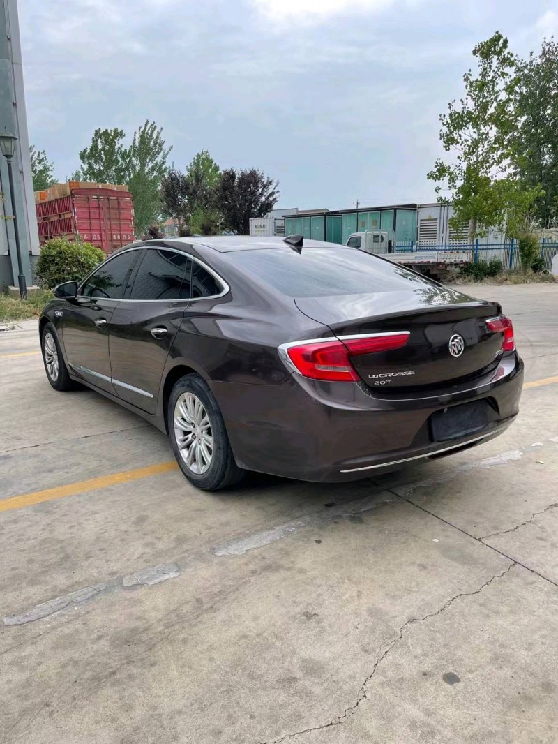 徐州18年别克君越4