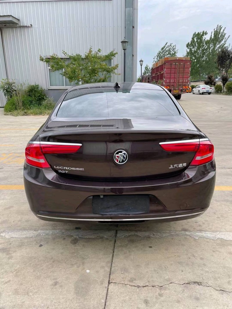 徐州18年别克君越9