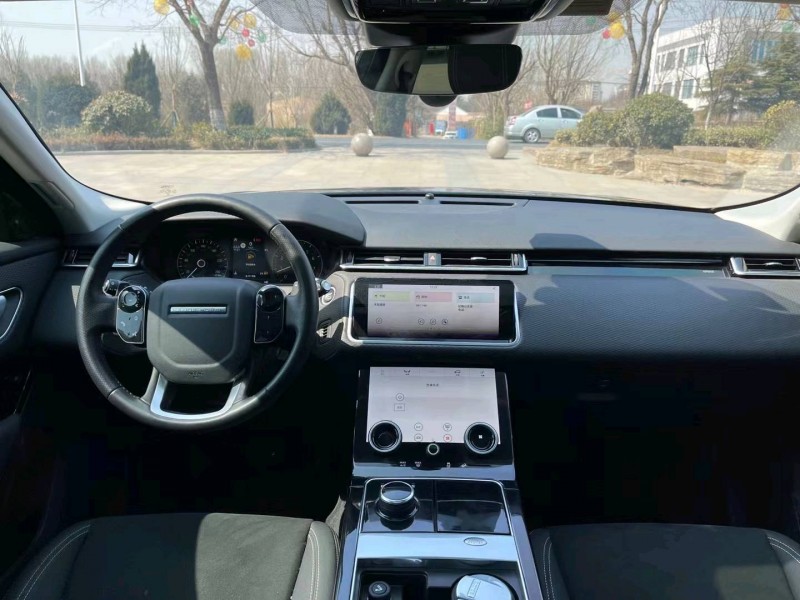 青岛19年路虎揽胜星脉4