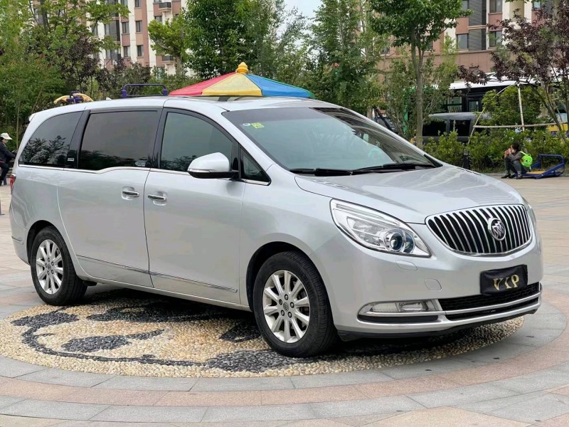 青岛11年别克GL87