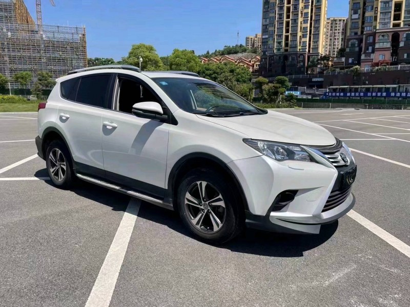 宜昌16年豐田RAV4榮放2