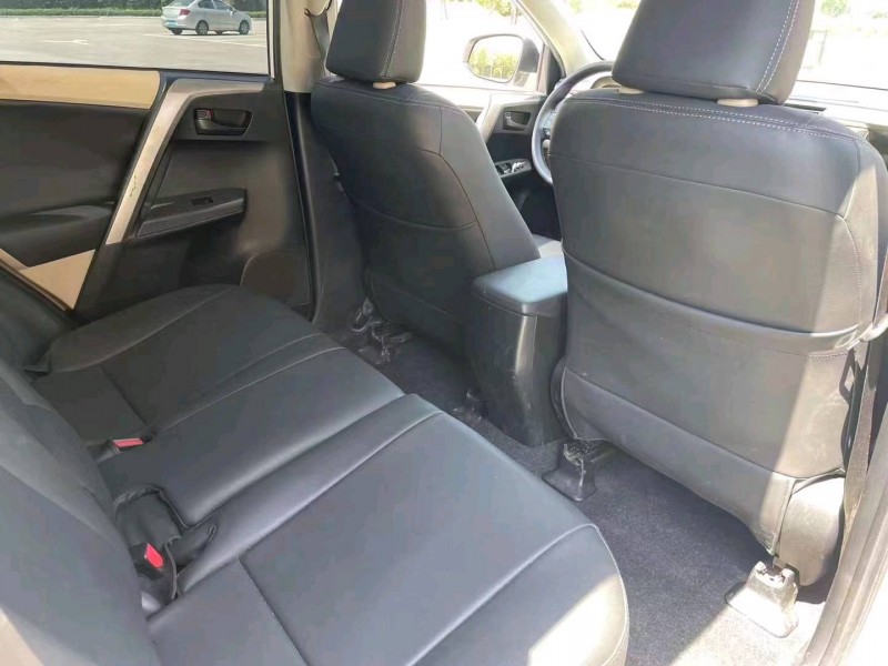宜昌16年豐田RAV4榮放5
