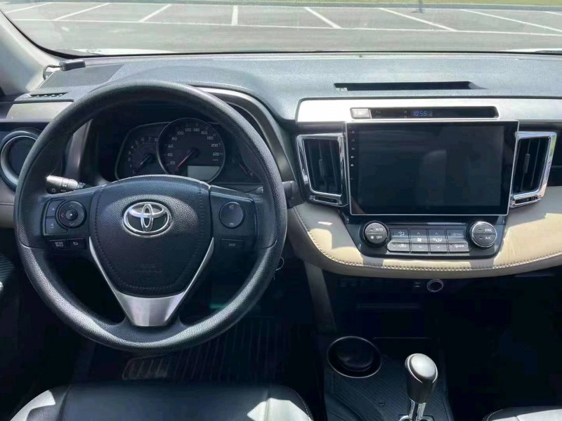 宜昌16年豐田RAV4榮放9