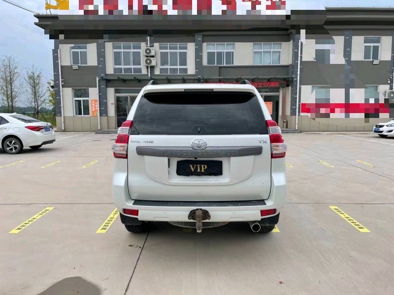 徐州17年丰田普拉多9