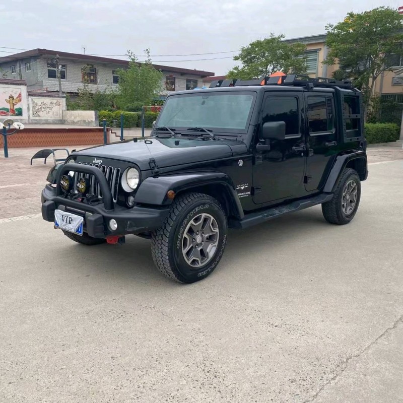 新鄉18年Jeep牧馬人5