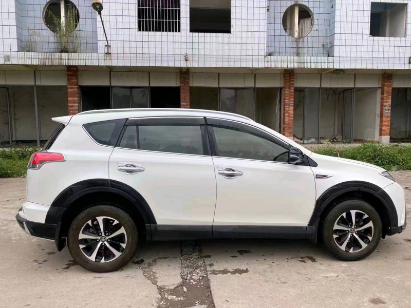佛山18年豐田RAV4榮放2