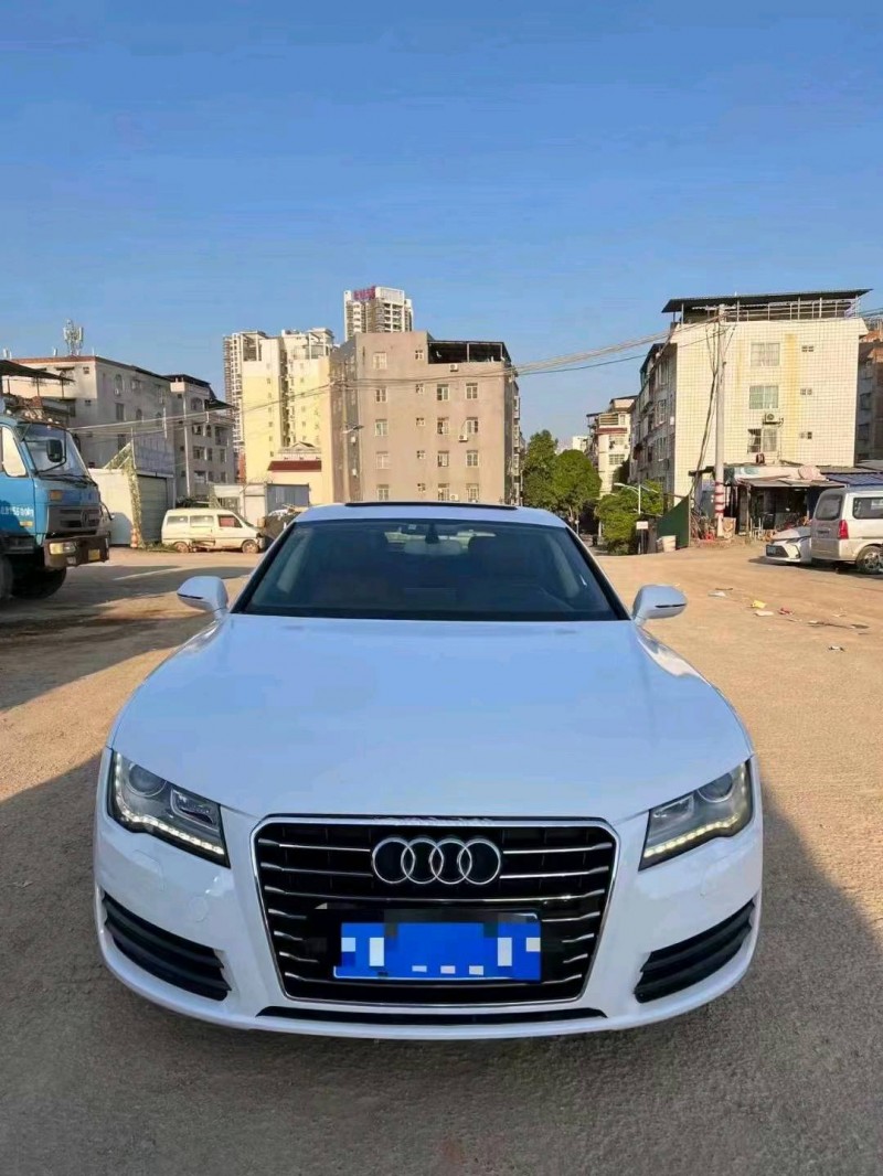 欽州13年奧迪A7L1