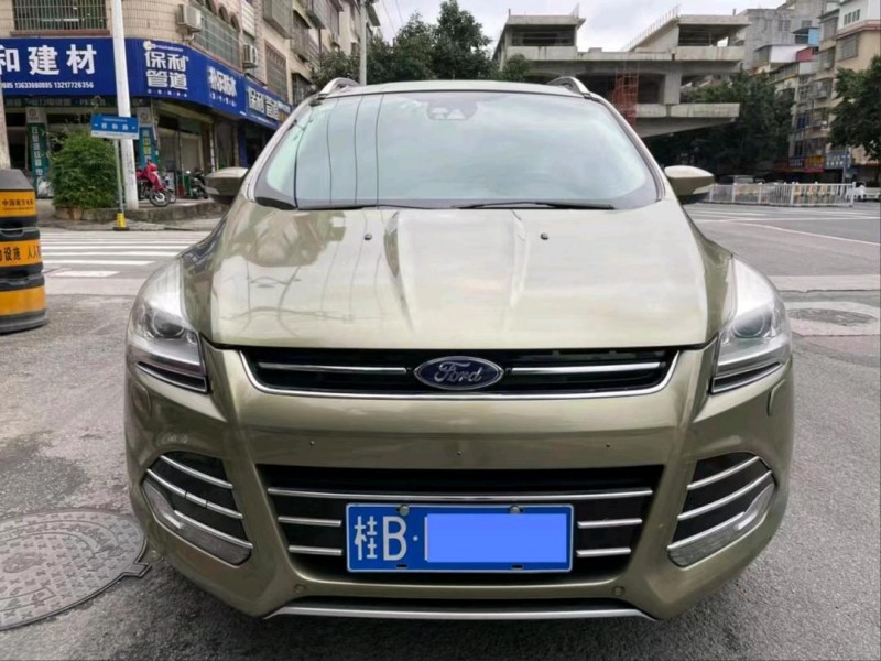 防城港15年福特翼虎1