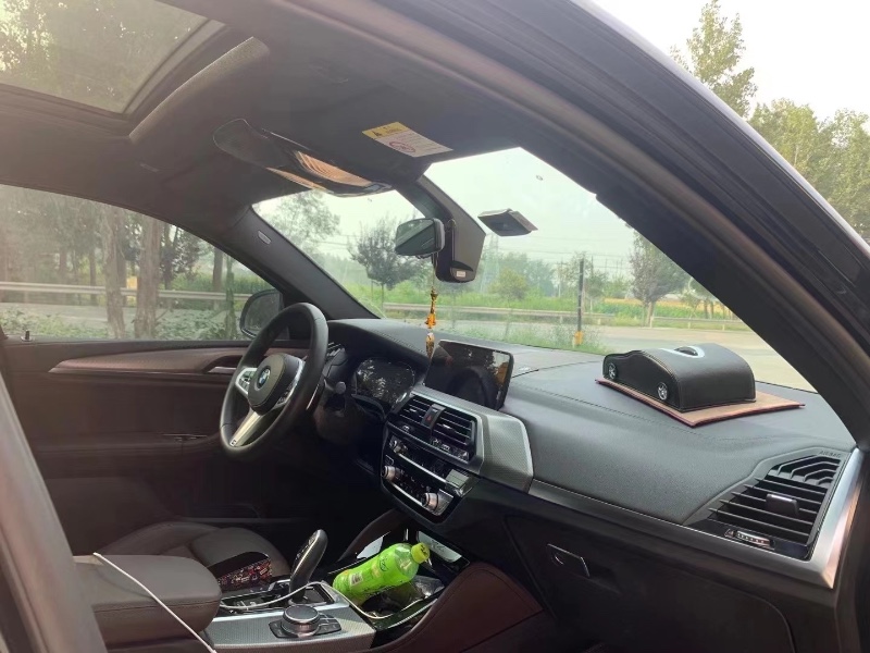 青岛20年宝马X47