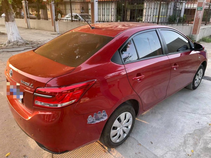 汕頭19年豐田YARiS L 致享6