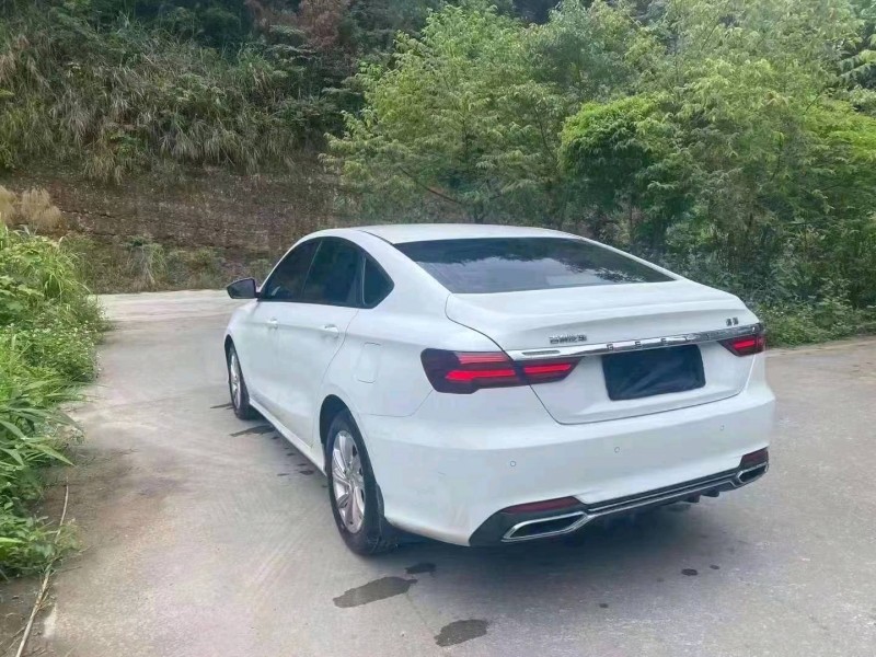 桂林20年吉利博瑞4
