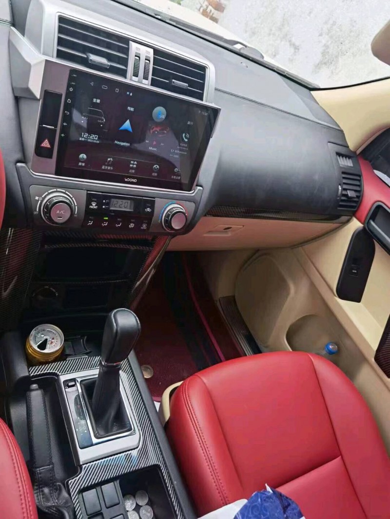 徐州17年丰田普拉多8