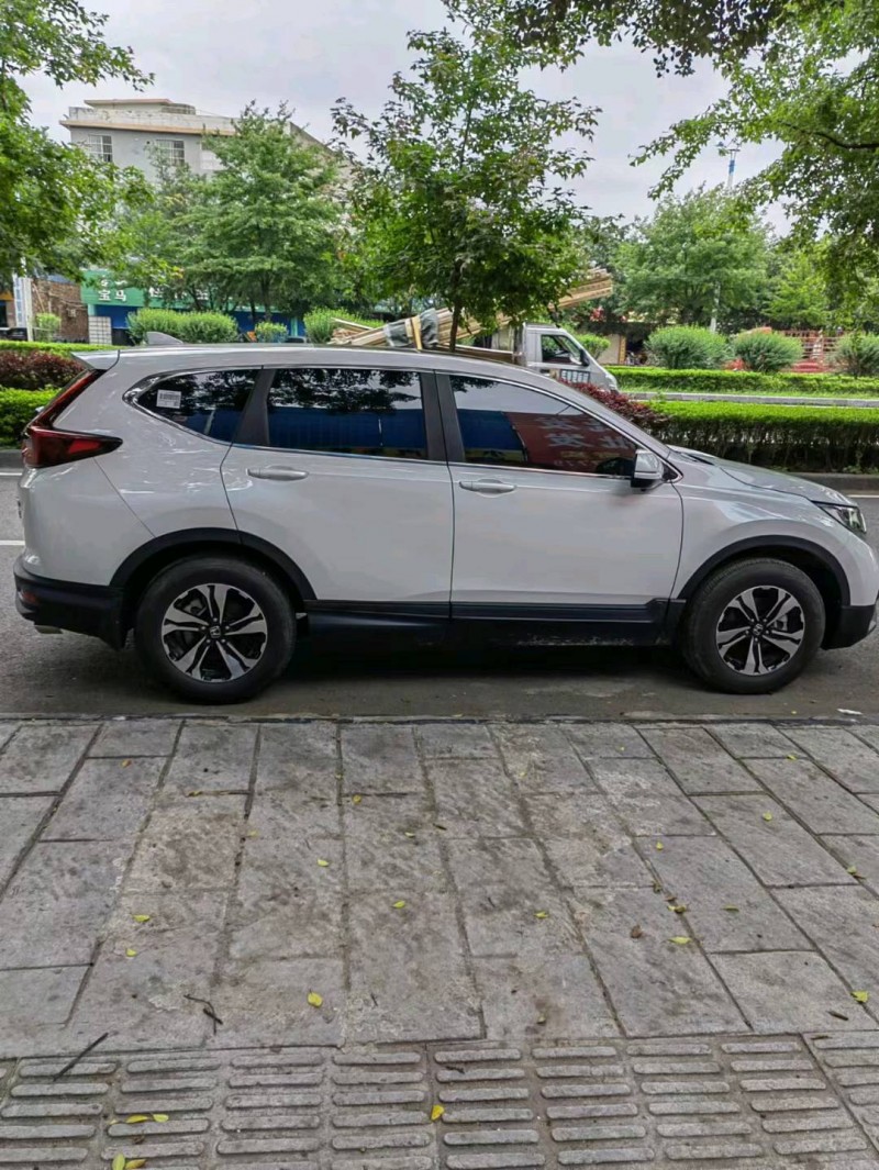 南寧21年本田CR-V4