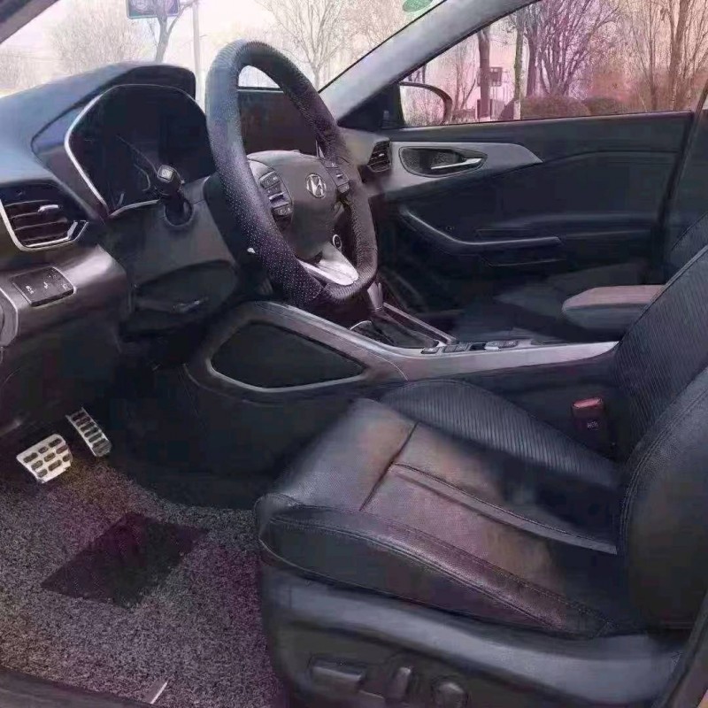 北京18年现代菲斯塔5